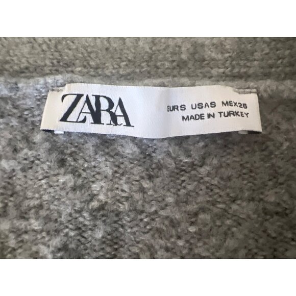 Zara Gray Button-Up Chevron Knit Cardigan Sweater - Picture 4 of 5